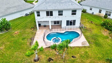 7109 Walden Pond Ct in Stuart, FL - Building Photo - Building Photo