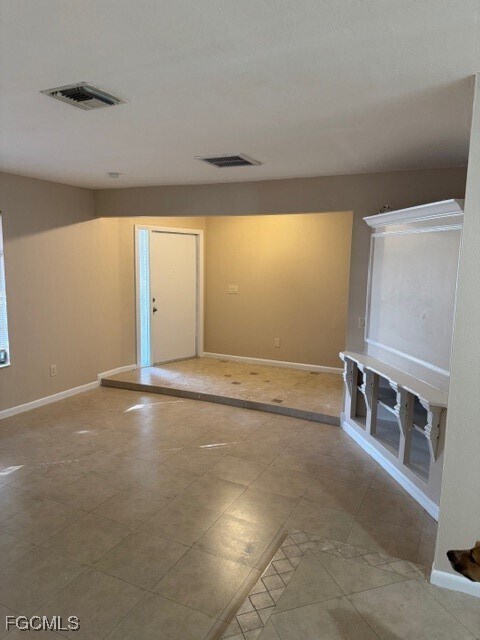 4413 SE 14th Ave in Cape Coral, FL - Building Photo - Building Photo