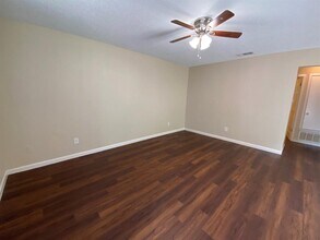 4903 Merritt Dr in Austin, TX - Building Photo - Building Photo