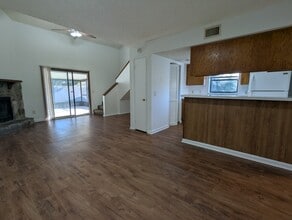 5591 Greatpine Ln S in Jacksonville, FL - Building Photo - Building Photo