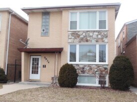 5934 S Kolin Ave in Chicago, IL - Building Photo