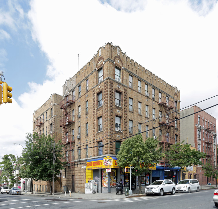 882-890 E 180th in Bronx, NY - Building Photo