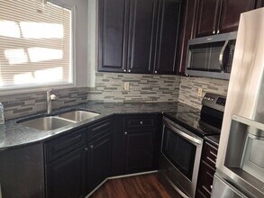 1004 Brookhollow Dr in Fayetteville, NC - Building Photo - Building Photo