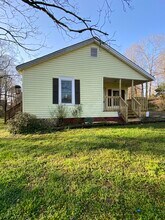 135 Mill Rd in Cherryville, NC - Building Photo - Building Photo