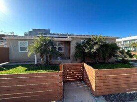 806 2nd St in Imperial Beach, CA - Building Photo