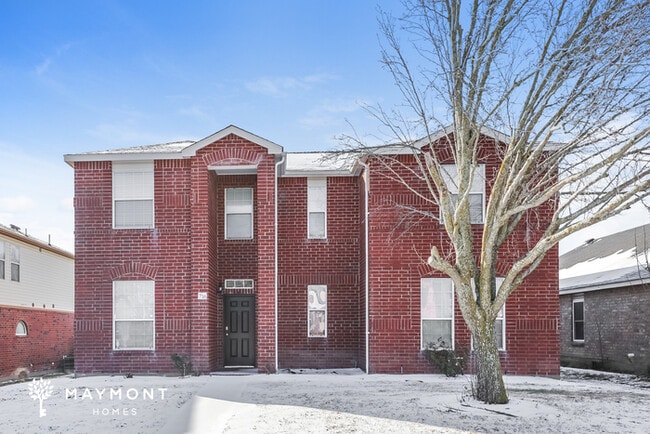 property at 716 Twin Creek Dr