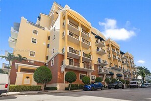 8395 SW 73rd Ave in Miami, FL - Building Photo