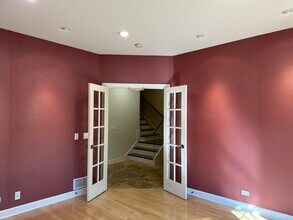 1921 Lynn Cir in Libertyville, IL - Building Photo - Building Photo