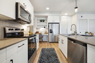 Dakota at Deer Park in Deer Park, TX - Building Photo