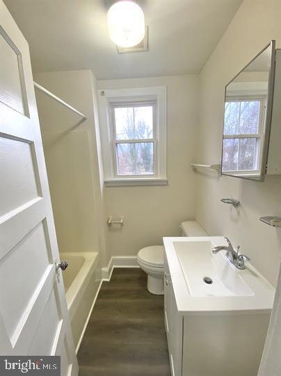 property at 625 Wolfe St