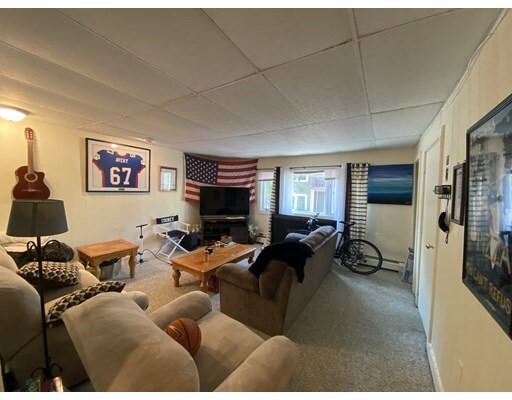 114 W 8th St-Unit -1 in Boston, MA - Building Photo - Building Photo
