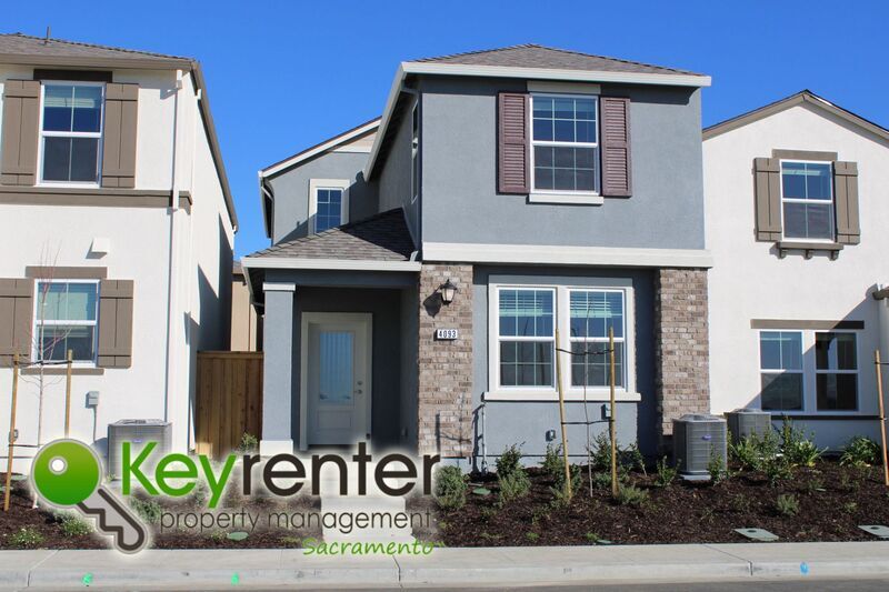 4093 Southampton St in West Sacramento, CA - Building Photo