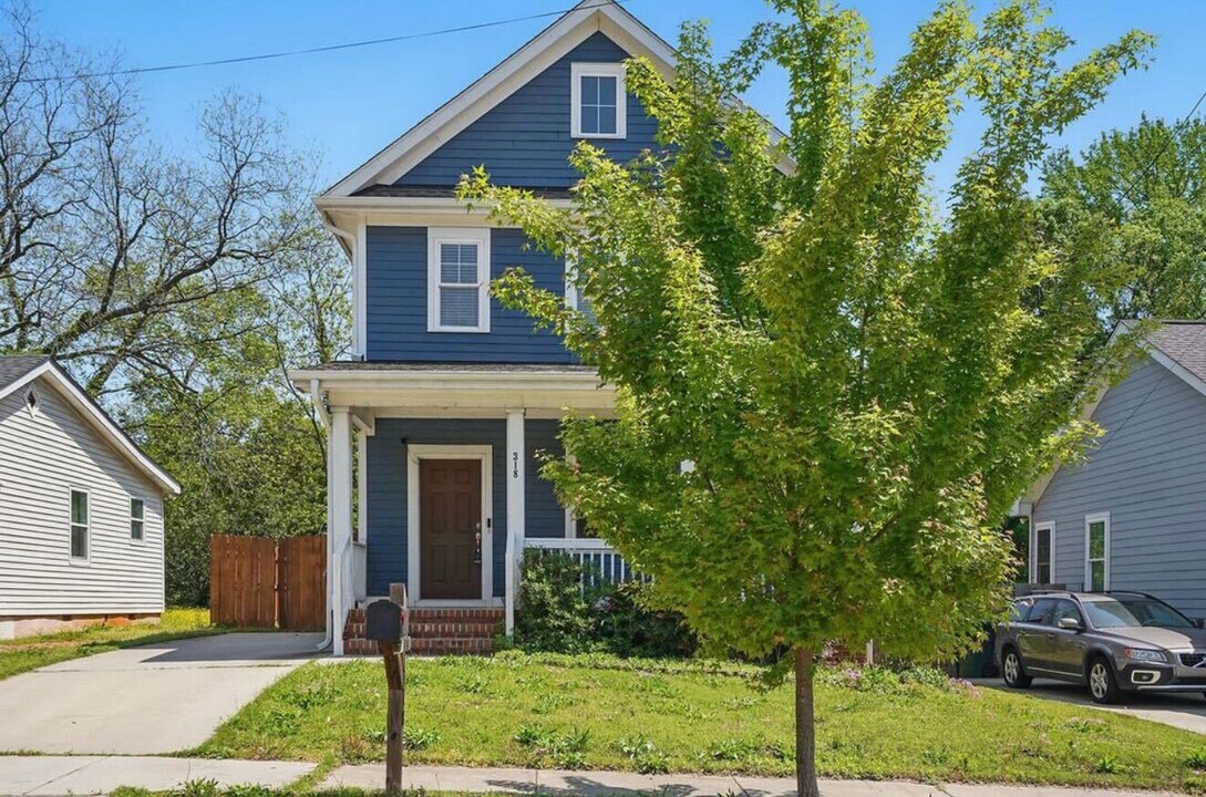 318 N Fisher St in Raleigh, NC - Building Photo