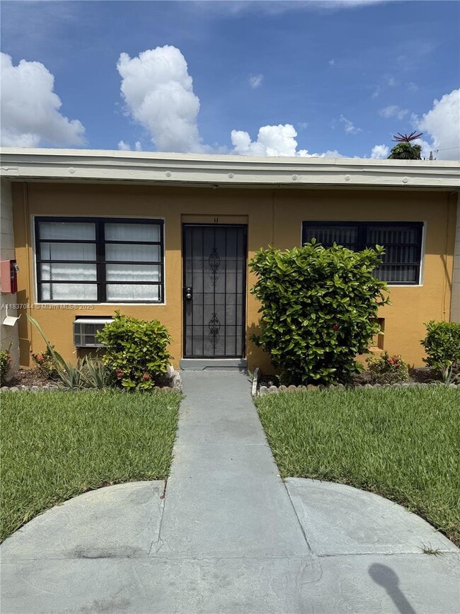 property at 1845 Pembroke Rd