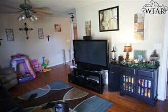 4321 Boren Ave in Wichita Falls, TX - Building Photo - Building Photo