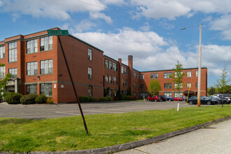 Kirby Schoolhouse Condominiums in Chicopee, MA - Building Photo - Building Photo