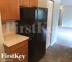 5658 Hyacinth Way in Indianapolis, IN - Building Photo - Building Photo