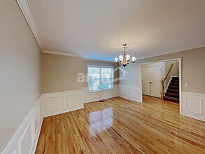 1068 Blairfield Dr in Antioch, TN - Building Photo - Building Photo
