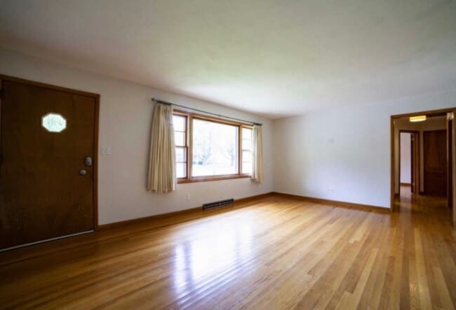 2307 S Virginia Ave in Springfield, MO - Building Photo - Building Photo