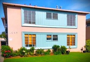 1466 S Sherbourne Dr in Los Angeles, CA - Building Photo