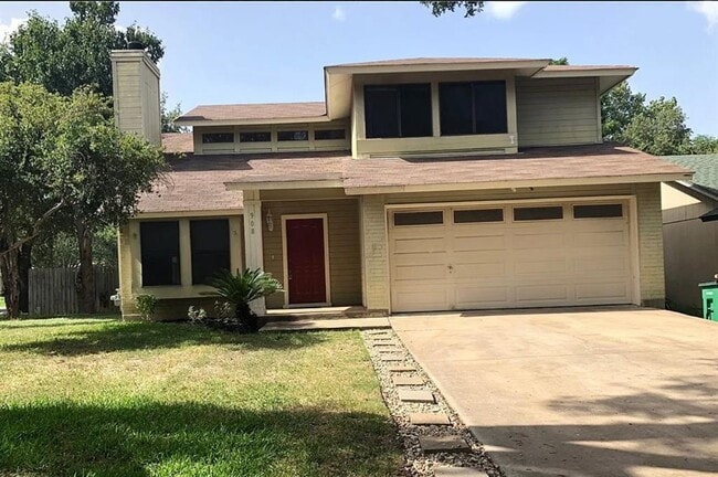 property at 908 Angleton Cove