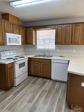 6019 Hamilton Bridge Rd in Milton, FL - Building Photo - Building Photo