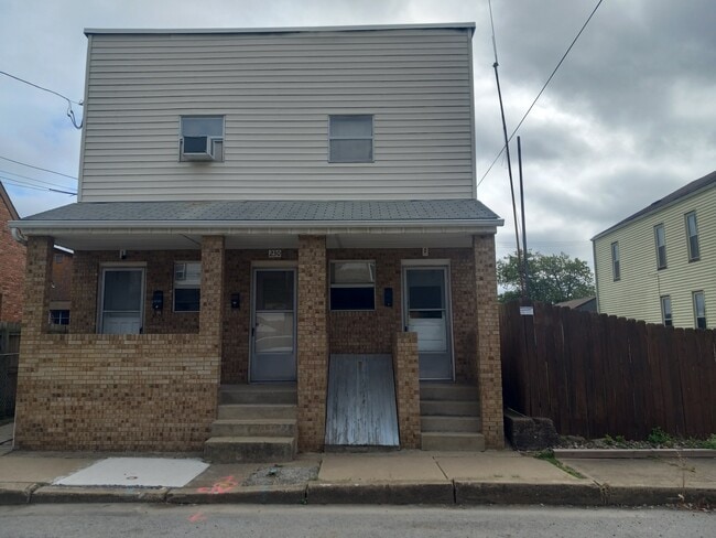 230 Beaver Ave, Unit 2