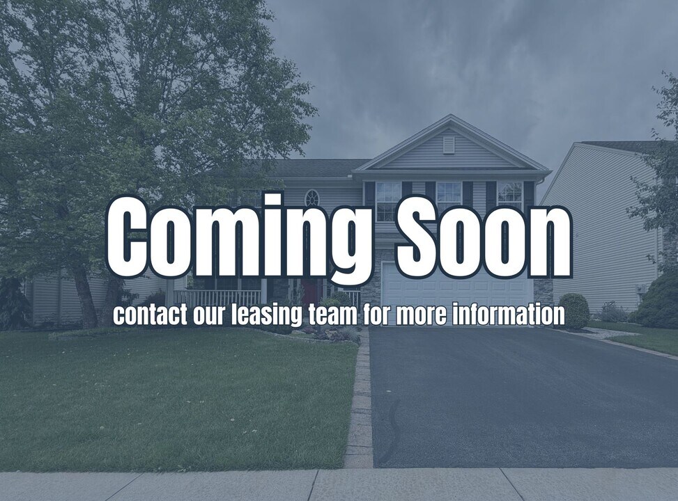 166 Brynwood Dr in Port Matilda, PA - Building Photo