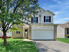 491 Dover Pond Dr in Columbus, OH - Building Photo