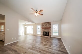 509 Village Blvd in Mooresville, IN - Building Photo - Building Photo