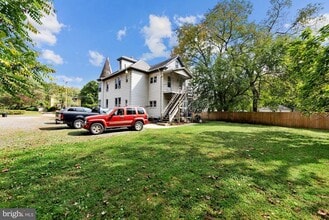 102 Hainesport Lumberton Rd in Hainesport, NJ - Building Photo - Building Photo