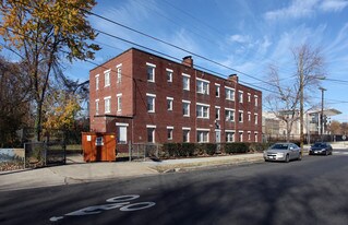 424 55th St NE in Washington, DC - Building Photo