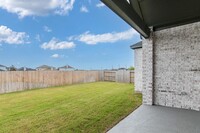 24642 Lukes Lndg Wy in Tomball, TX - Building Photo - Building Photo