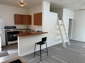 312 Ruxton Ave, Unit Unit 1 in Manitou Springs, CO - Building Photo - Building Photo