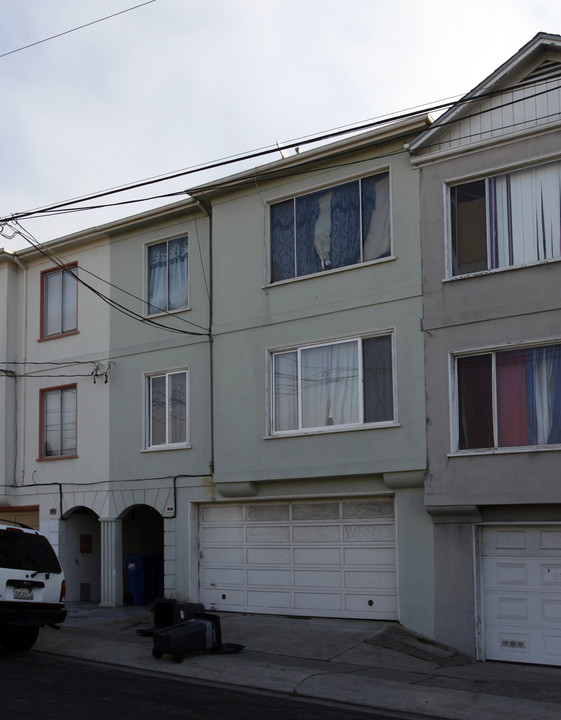 7 1st Ave in Daly City, CA - Building Photo