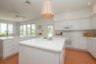 4040 Loomis Ave in Boca Grande, FL - Building Photo - Building Photo