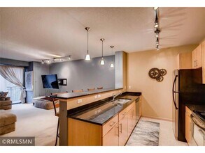 7600 Lyndale Ave S in Minneapolis, MN - Building Photo - Building Photo