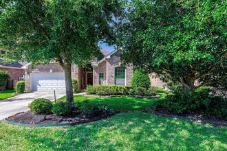 3573 Falcon Way in Conroe, TX - Building Photo - Building Photo