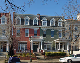 2231-2233 Monument Ave in Richmond, VA - Building Photo - Building Photo