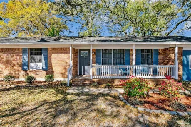 8023 Stark Ave in Pensacola, FL - Building Photo - Building Photo