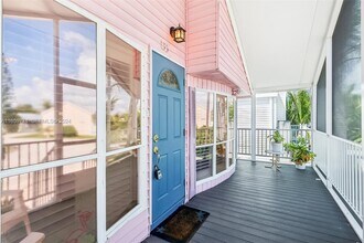 10851 S Ocean Dr in Jensen Beach, FL - Building Photo - Building Photo