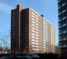 THE BROOKSIDE APARTMENTS in East Orange, NJ - Building Photo