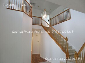 302 Quail Run Cir in Tracy, CA - Building Photo - Building Photo