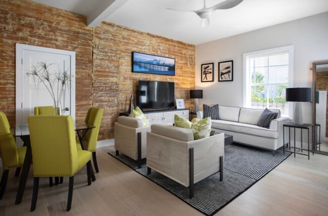 property at 1418 2nd St