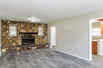 2250 Darlington Dr in Augusta, GA - Building Photo - Building Photo