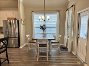 7104 Birdsnest Wy in Temple, TX - Foto de edificio - Building Photo
