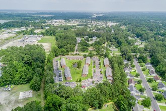 Beaver Creek Apartments in New Bern, NC - Foto de edificio - Building Photo