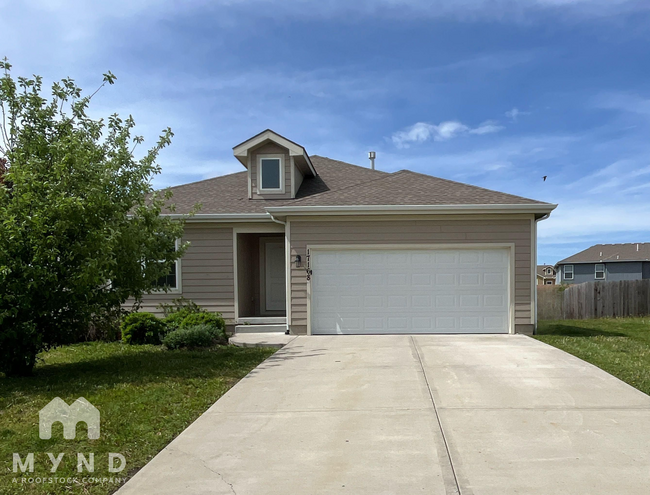 property at 17168 Pratt St