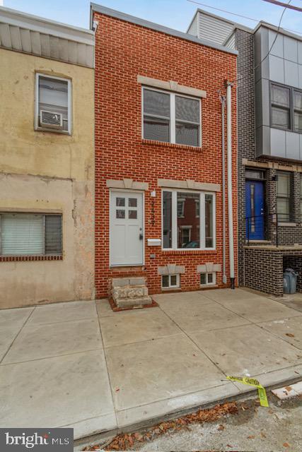 2439 Jasper St in Philadelphia, PA - Building Photo - Building Photo