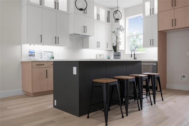 property at 1512 Seegar St